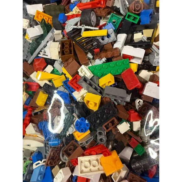 Lego Mixed Color Building Blocks Set - Picture 2 of 2